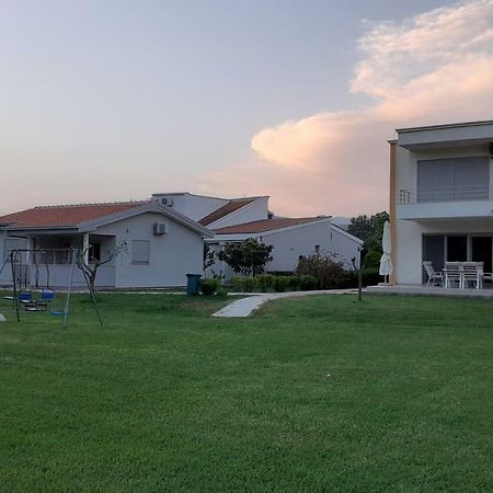 Helena'S Sweet Home Улцинь Экстерьер фото