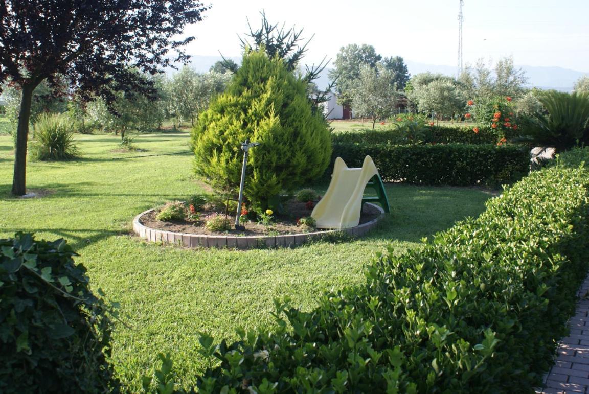 Helena'S Sweet Home Улцинь Экстерьер фото