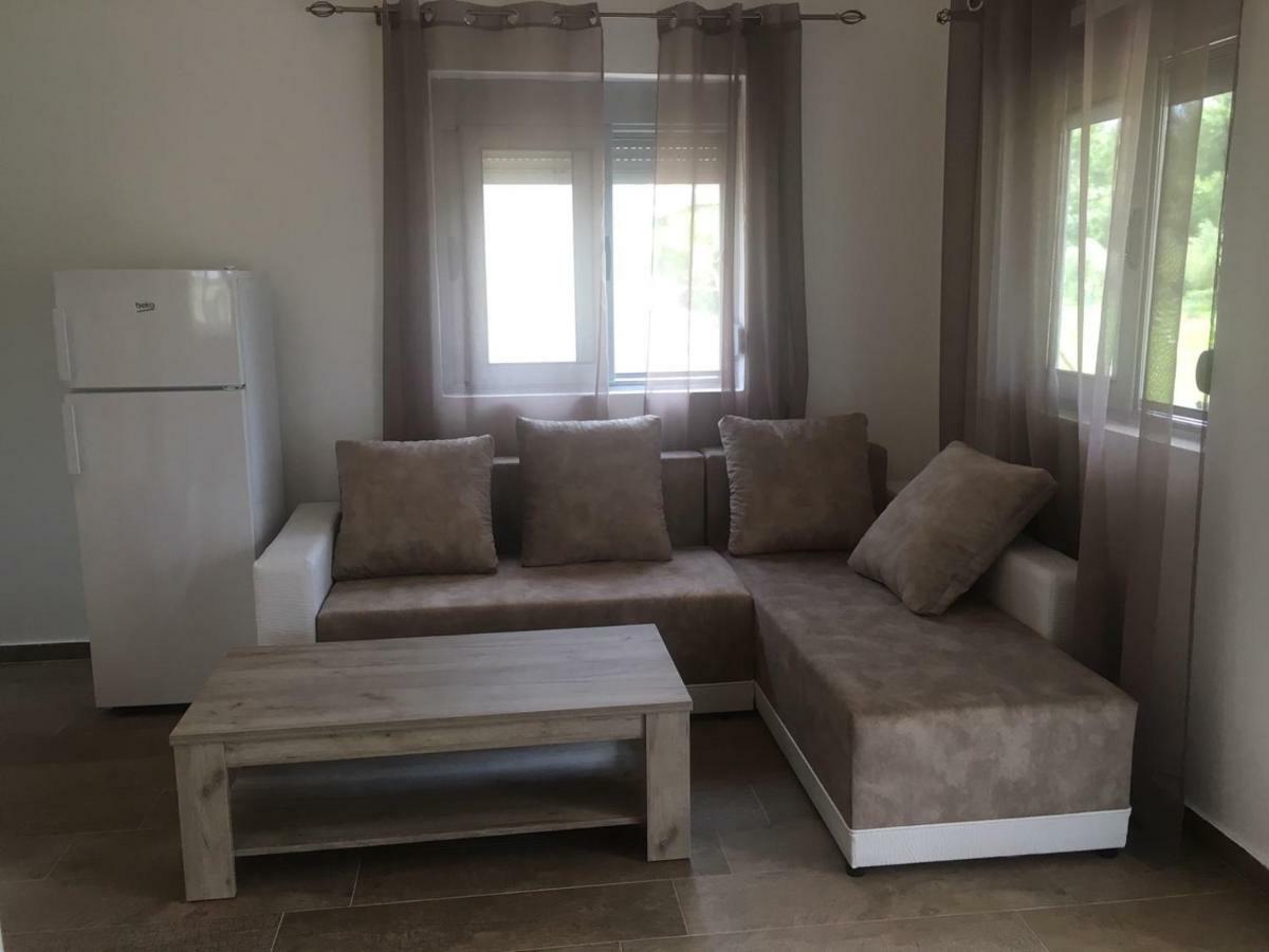 Helena'S Sweet Home Улцинь Экстерьер фото
