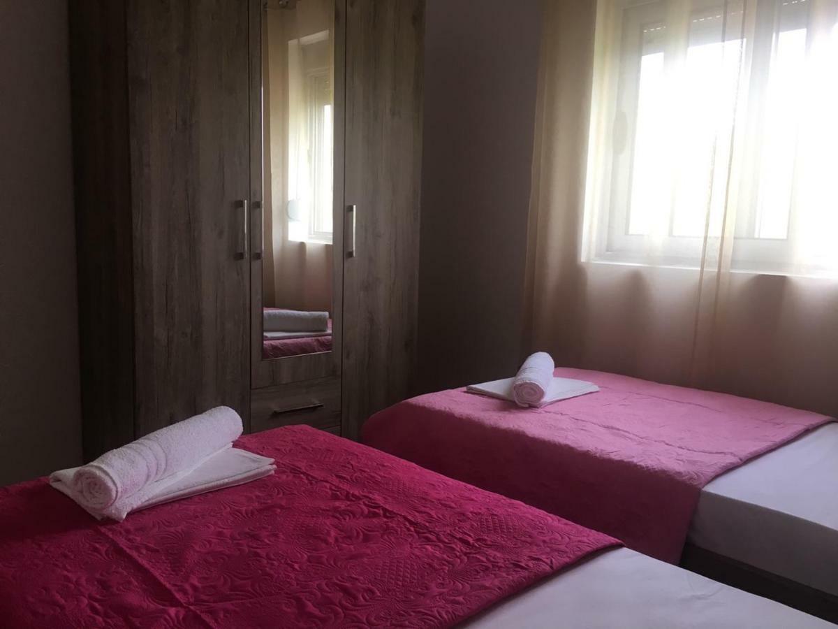 Helena'S Sweet Home Улцинь Экстерьер фото